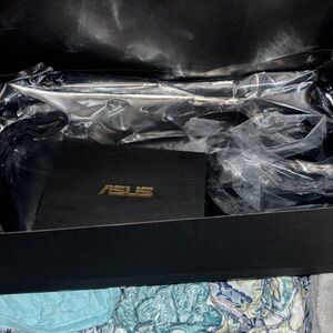 Nvidia GeForce rtx 5070 12gb FREE SHIPPING